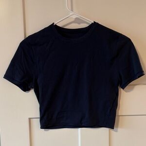Like new lululemon blue wundermost cropped tee